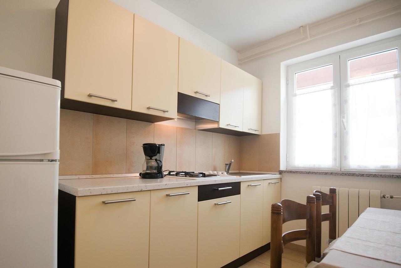 Apartments Sandra โปเรช ภายนอก รูปภาพ